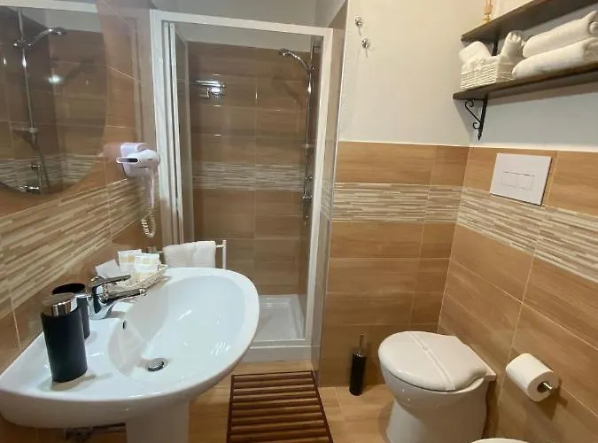 Oda ve Kahvaltı Felice 3*